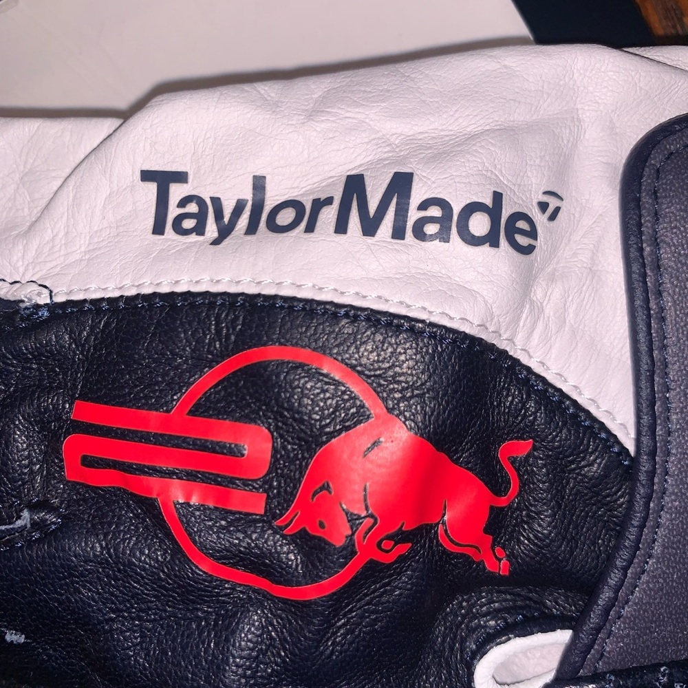 TaylorMade RedBull Oracle Racing Limited Release Golf Glove Men’s LH-Large Navy - Picture 4 of 8